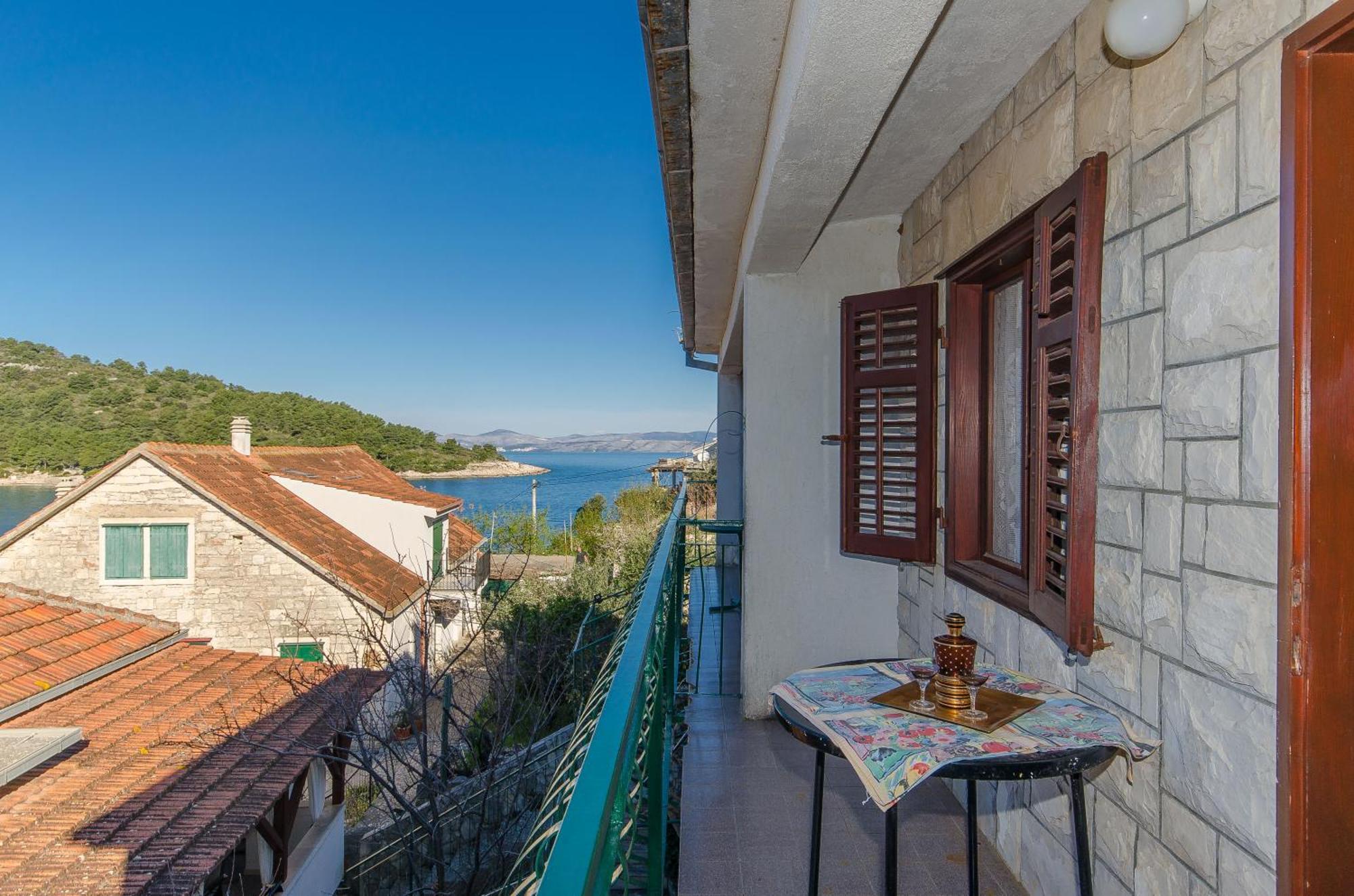 Apartments Lorena Stomorska Zewnętrze zdjęcie